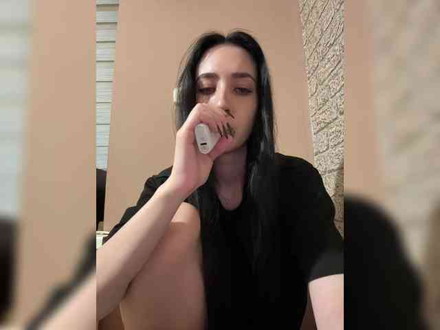 Hikikomori27 webcam