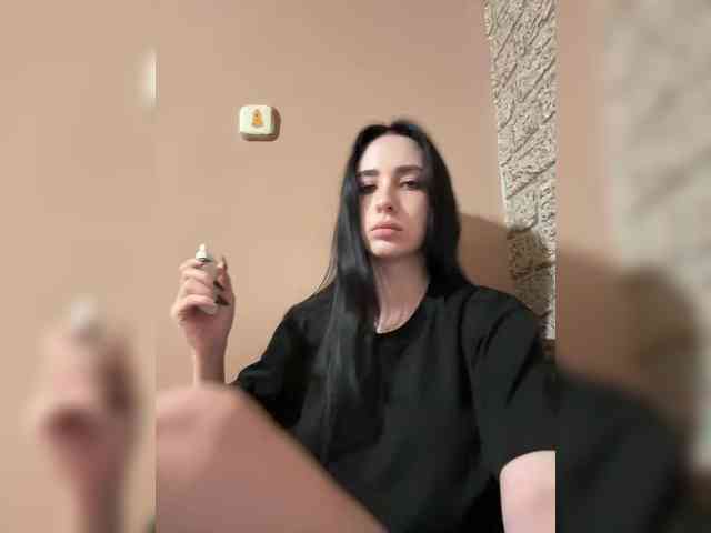 Hikikomori27 webcam