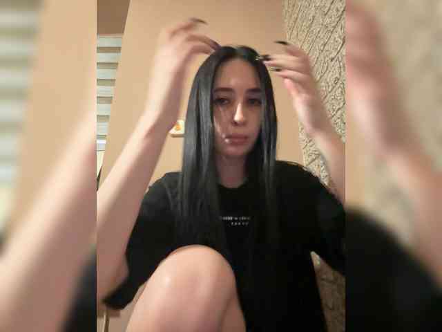 Hikikomori27 webcam