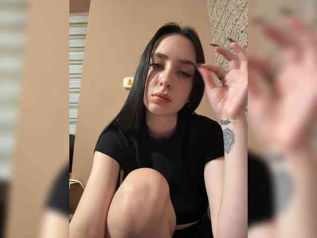 Hikikomori27 webcam
