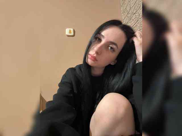 Hikikomori27 webcam