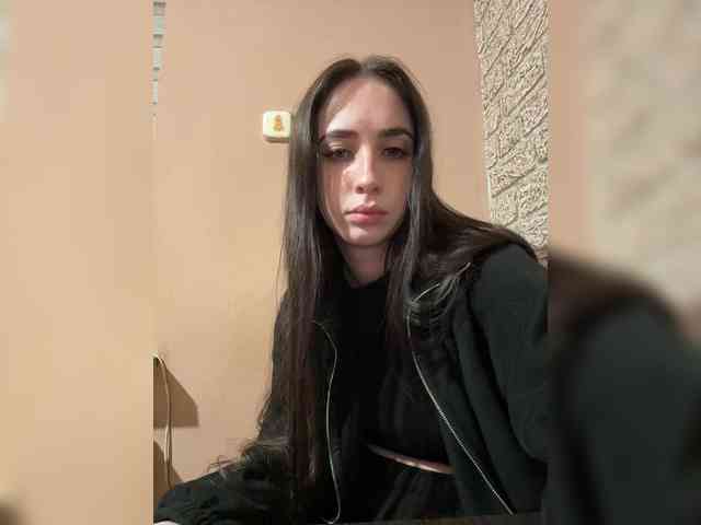 Hikikomori27 webcam