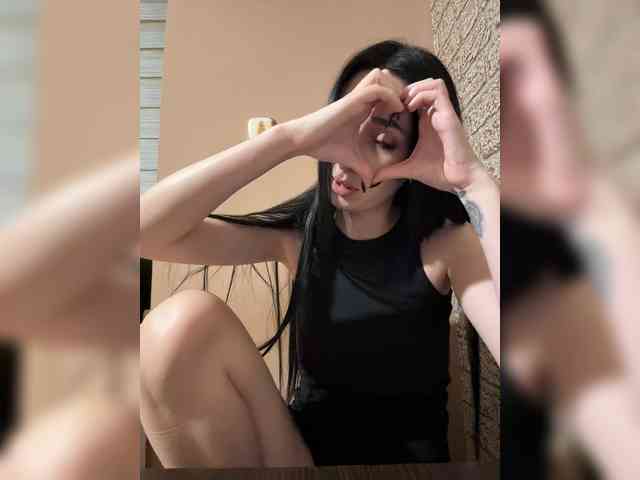 Hikikomori27 webcam