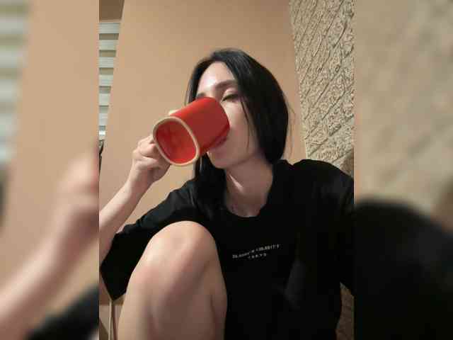 Hikikomori27 webcam