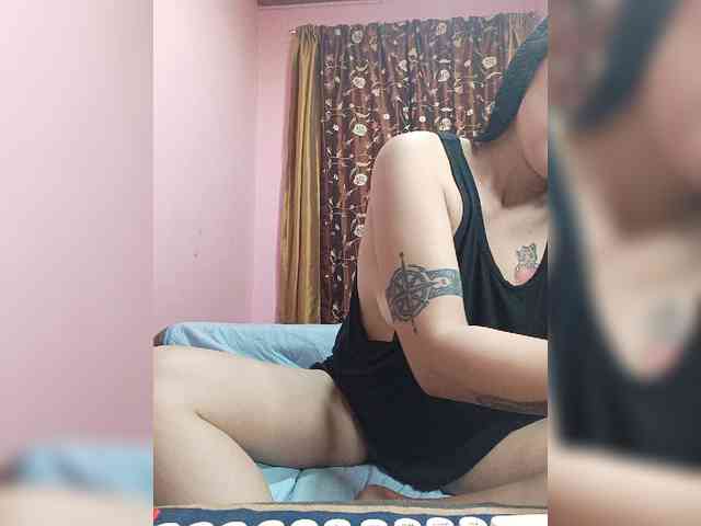 Xxasianlove143xx's cam show statistics and live stream