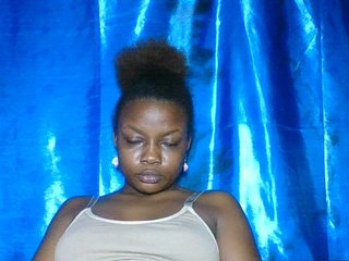 Labella204's Live Webcam