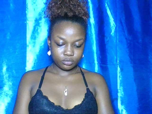 Labella204, une amatrice française avec qui discuter et avoir du sexe