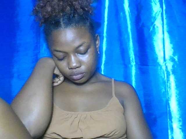 Labella204's BongaCams show and profile