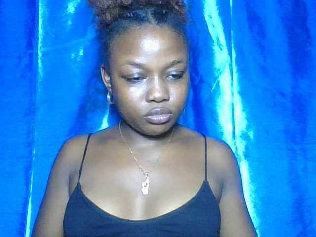 Labella204's BongaCams show and profile