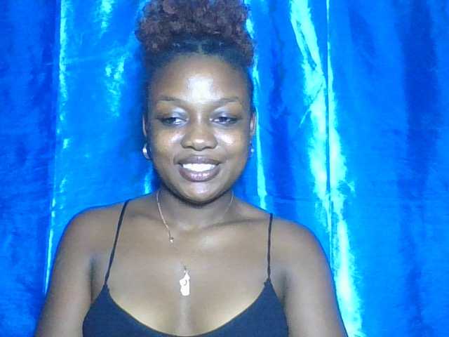 Labella204's BongaCams show and profile