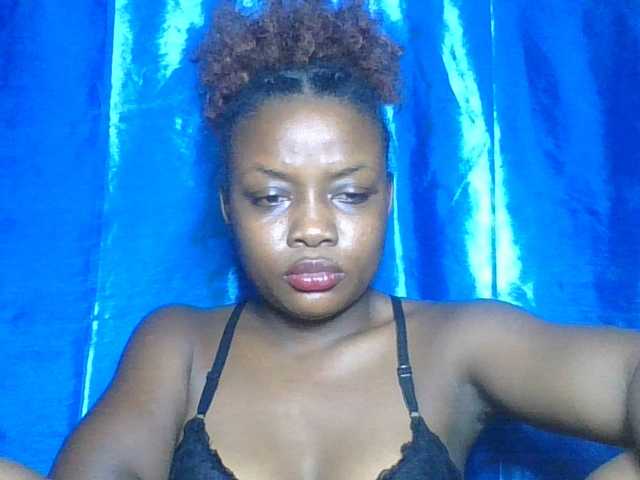 Labella204's BongaCams show and profile