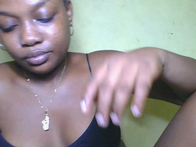 Labella204's BongaCams show and profile