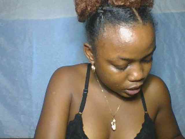 Labella204 webcam