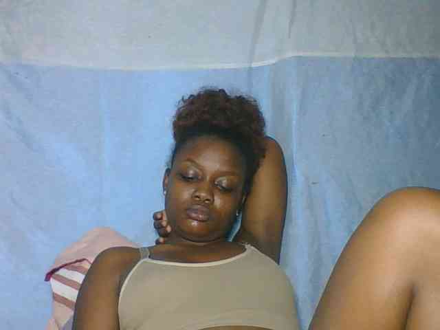 Labella204 webcam
