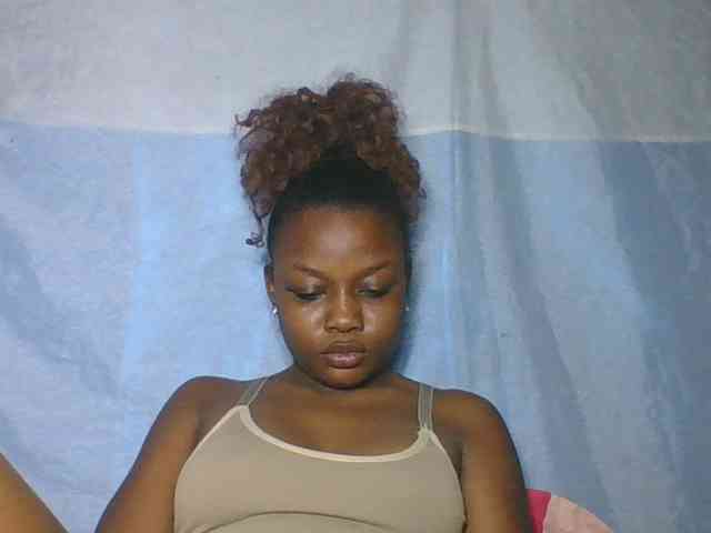 Labella204 webcam