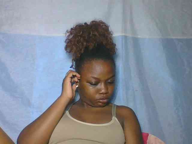 Labella204 webcam