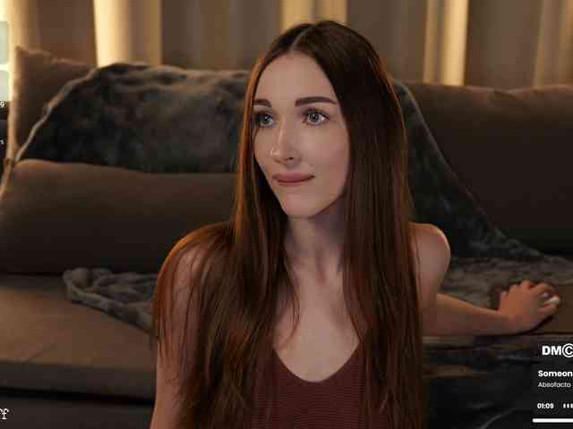 -Vivian- Sex Cam Show