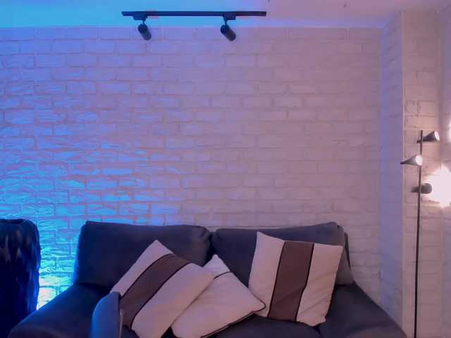 MaddisonLowe live cam on BongaCams