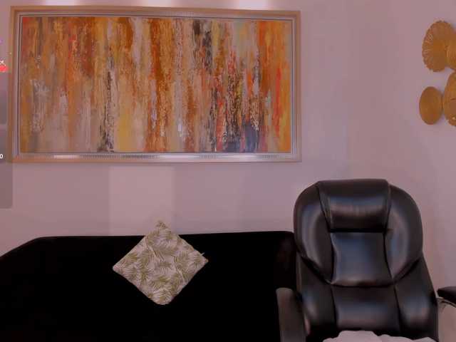MaddisonLowe live cam on BongaCams