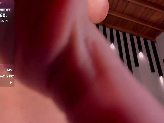 MaddisonLowe live cam on BongaCams