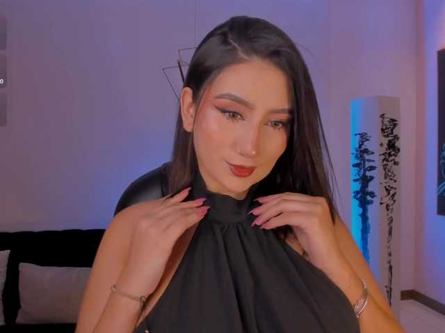 MaddisonLowe live cam on BongaCams