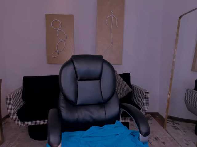 MaddisonLowe live cam on BongaCams