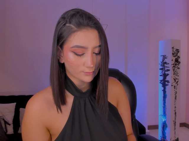 MaddisonLowe live cam on BongaCams