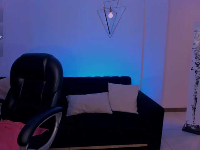 MaddisonLowe live cam on BongaCams