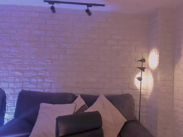 MaddisonLowe live cam on BongaCams