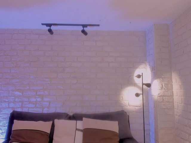 MaddisonLowe live cam on BongaCams