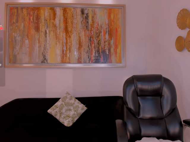 MaddisonLowe live cam on BongaCams
