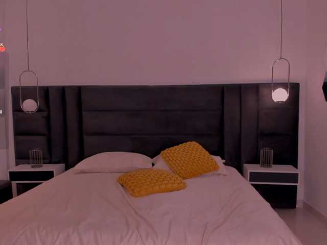 MaddisonLowe live cam on BongaCams
