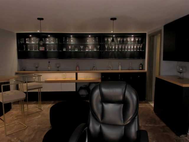 MaddisonLowe live cam on BongaCams