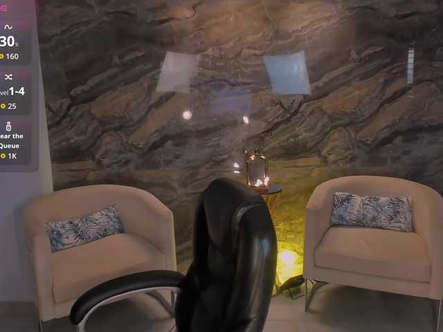 MaddisonLowe live cam on BongaCams