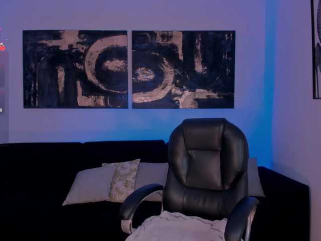 MaddisonLowe live cam on BongaCams