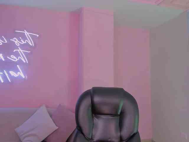 MaddisonLowe webcam