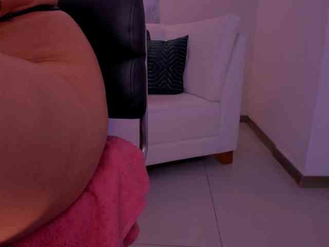MaddisonLowe webcam
