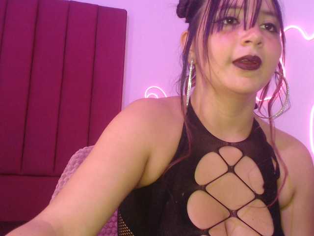 MiaSmiith live cam on BongaCams