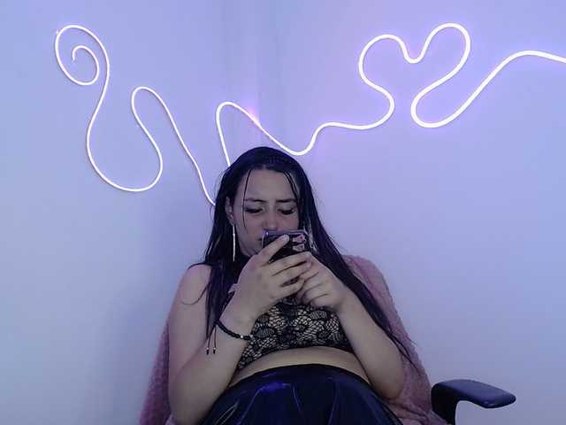 MiaSmiith live cam on BongaCams