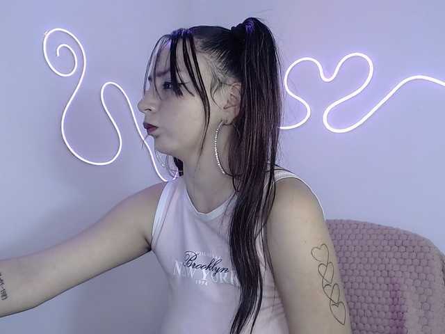 MiaSmiith live cam on BongaCams