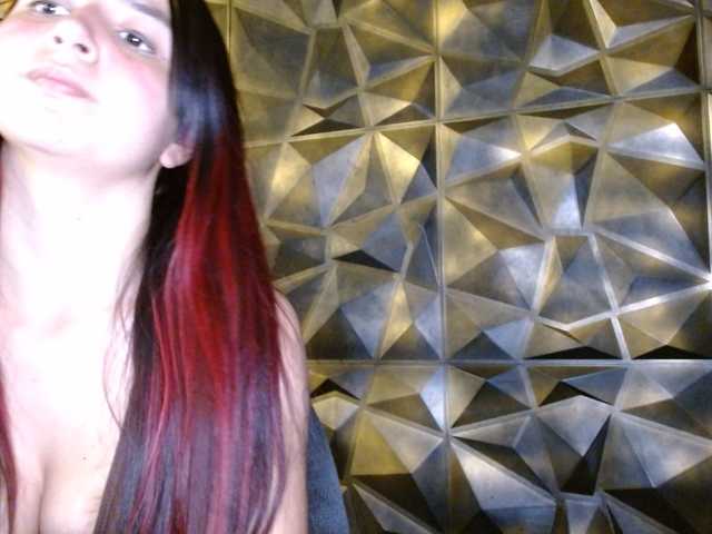 MiaSmiith live cam on BongaCams