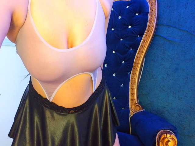 MiaSmiith live cam on BongaCams