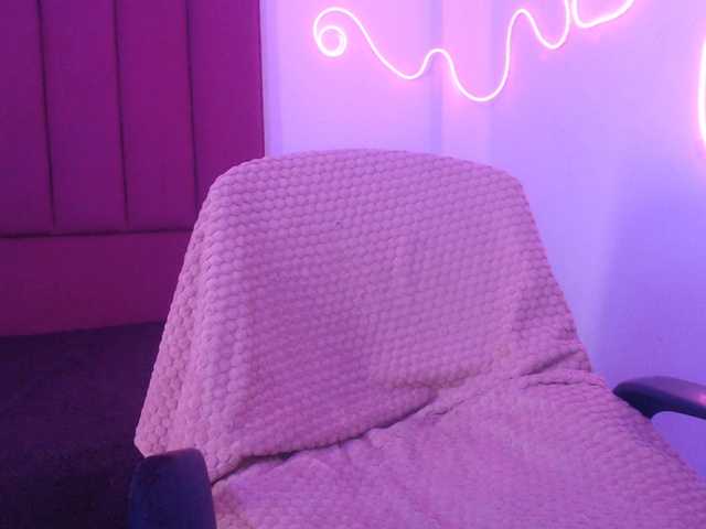 MiaSmiith live cam on BongaCams