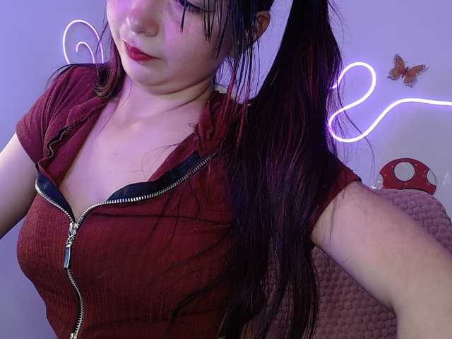 MiaSmiith live cam on BongaCams