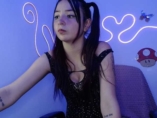 MiaSmiith live cam on BongaCams
