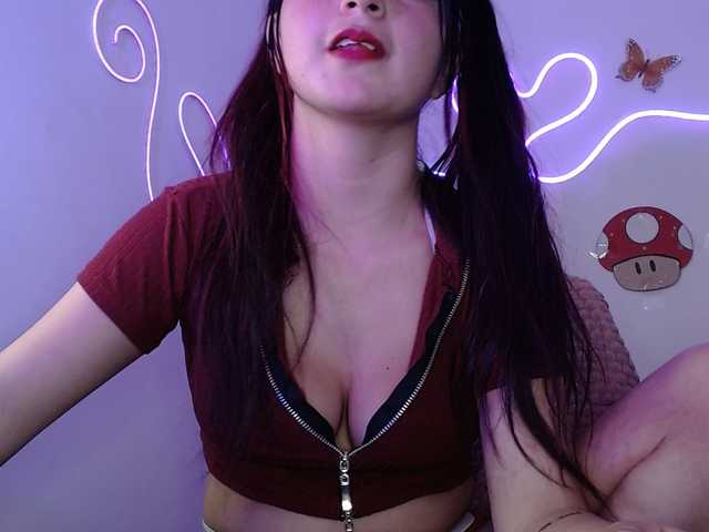 MiaSmiith live cam on BongaCams
