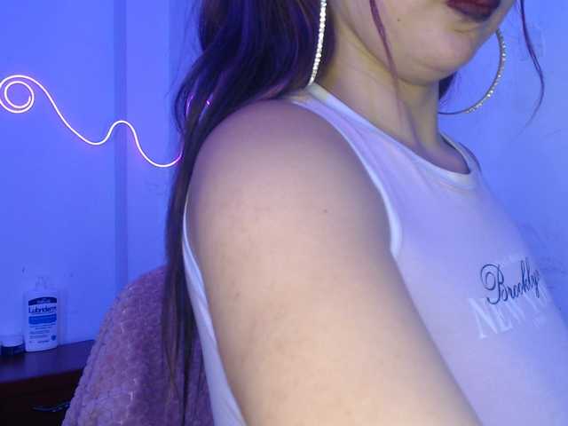 MiaSmiith live cam on BongaCams