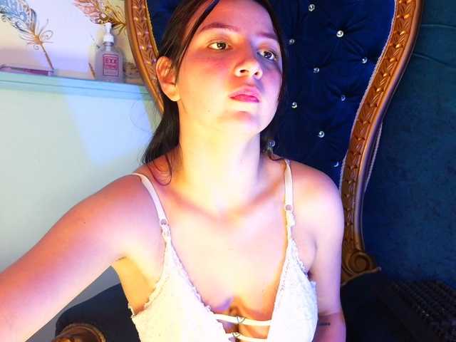 MiaSmiith live cam on BongaCams