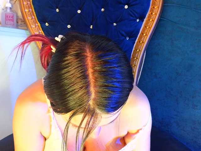 MiaSmiith live cam on BongaCams