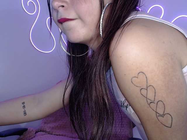 MiaSmiith live cam on BongaCams
